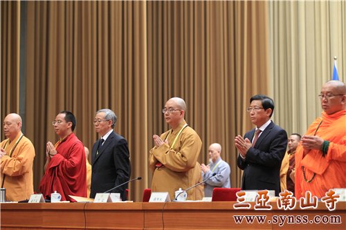 大会在庄严的《三宝歌》中闭幕(摄影:姚勇)