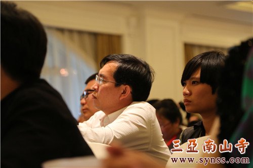 台下聚精会神的听众