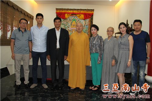 柬埔寨王国参访团与印顺大和尚合影留念