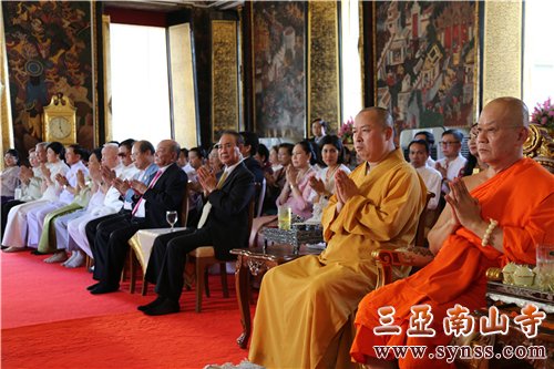 印顺大和尚领众主法,祝贺帕•蓬玛西提长老晋院升座 摄影:顿俊